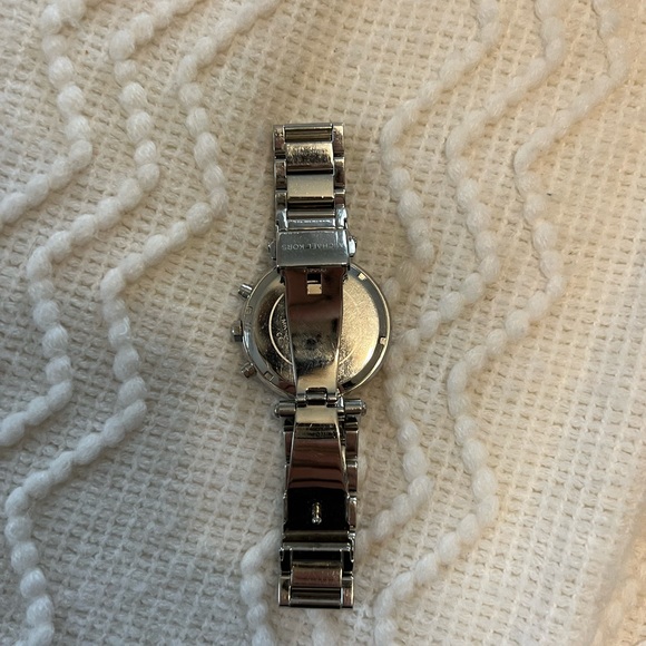Michael Kors Watch - Picture 4 of 7